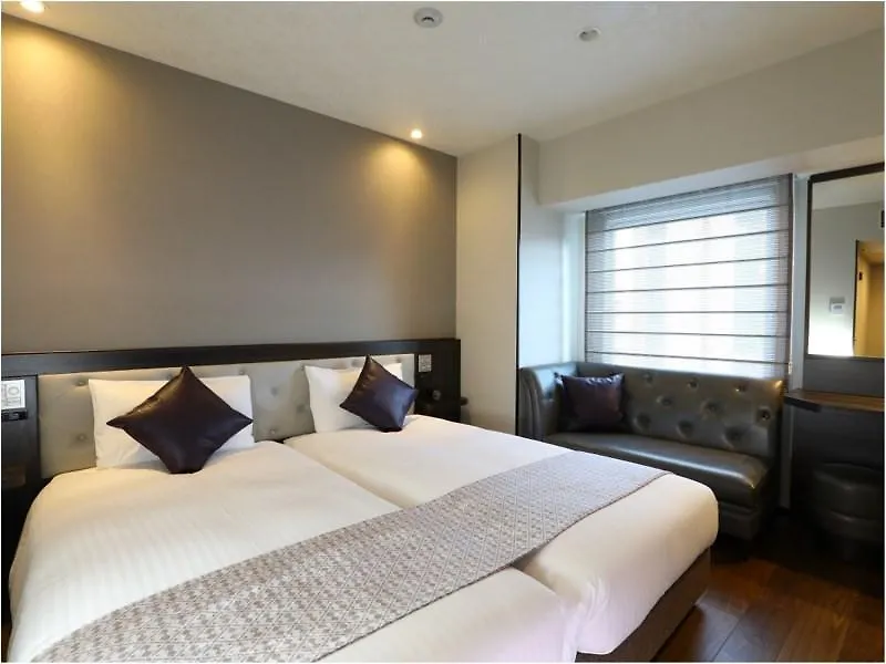Via Inn Umeda Osaka 3*,
